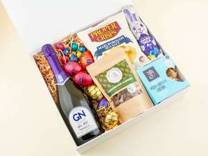 Bespoke And Corporate Gifts: Easter Hunt Gift Box