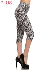 Lean Capri Snowy Leopard