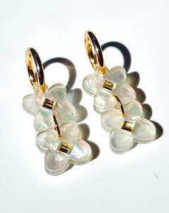 Jewellery: Hagen + Co - Clover Huggies - Pearl