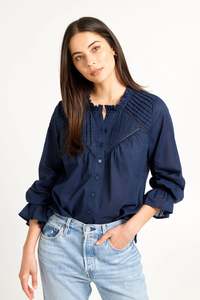 Lifestyle: Tuesday - Diamond Top - Navy