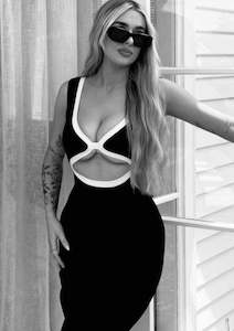 Lupita Shaped Midi Dress