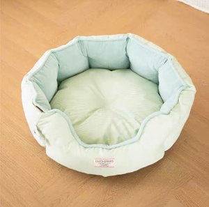 Comfortable Cute Shell Cat Bed