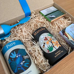 Gifts: Pure and Mānuka Gift Pack