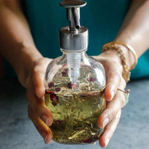 Infused Body Oil - Lavender and Lemongrass