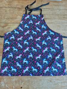 Aprons 1: Children's Apron Unicorn Black Sparkly