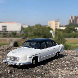 Car Body Style Hatchback: 1/43 Russia Tatra 603-1 Classic Car Model