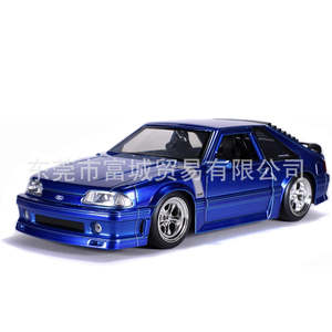 Car Body Style Sports Racing: Jada 1/24 Ford Mustang GT 1989 Modern Car Model