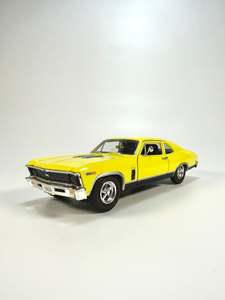 Car Model Brand Welly 7: SIGNATURE 1/32 Chevrolet NOVA SS Classic Car Model