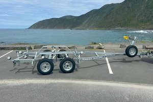 Products: Boat Trailers Tandem Axle OM595 - Omega Trailers