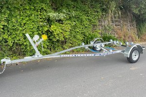 Products: Boat Trailers Single Axle OM495 - Omega Trailers