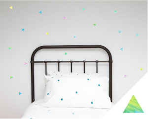 Watercolour Shapes: Watercolours Range Small Triangles