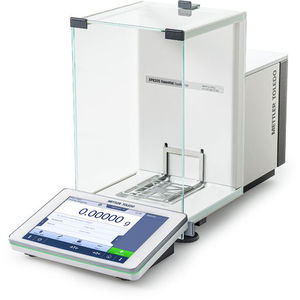 Analytical Balance XPR204E, 220g capacity;  0.1mg readability