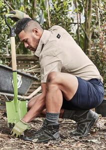 Mens Lightweight Outdoor Short ZS180