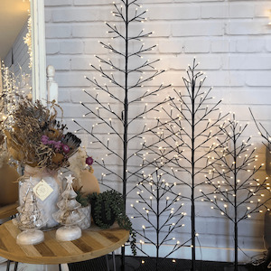 Twinkle Tree w/LED Lights 120cm Black