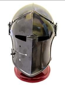 Collectables: Medieval Knight Helmet