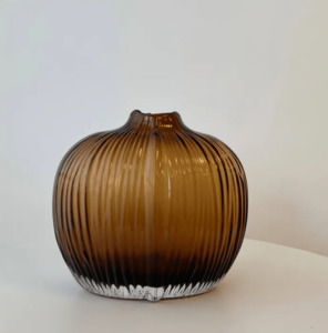 Fleur Shoulder Glass Vase - Small Amber