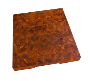 Products: West Coast Heart Rimu End Grain Chopping Board Woodnbits