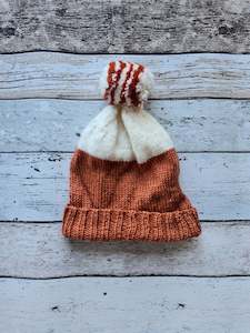 Knitware: Acrylic Hat - Rust and Cream