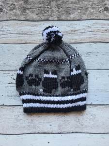 Knitware: Acrylic Hat - Grey and Black Border Collie