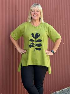 Frontpage: Boxy Tee - Avocado Bloom