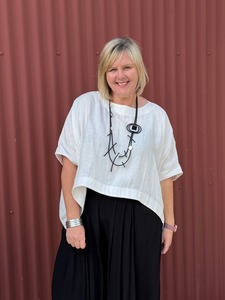 Frontpage: Celeste Cape Linen | White