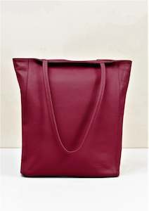 La Lupa Roma: La Lupa Roma Luna Tote/Shoulder Bag - Burgundy
