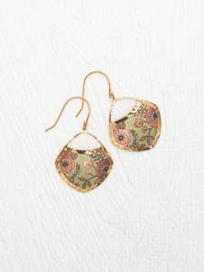 Holly Yashi Bright Blossom Earrings - Sage Mist