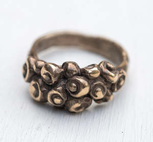 Rings: Pesci Che Volano Frida Bronze Ring - Size Medium