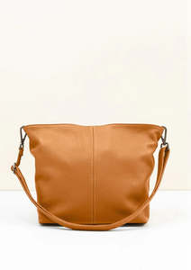 Handbags: Last Chance - La Lupa Roma Lola Shoulder/Crossbody Bag - Tan