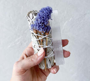 Cleansing Rituals: White Sage Floral Smudge Kit