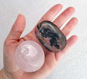 Heart + Harmony Palm Stone Set