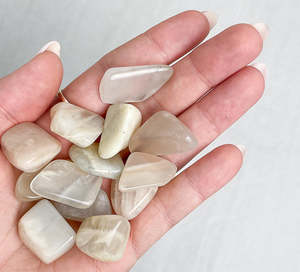 Tumbled Crystals: Moonstone Tumble | Peace