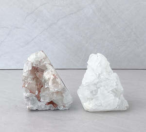 Apophyllite Cut Base | Clarity