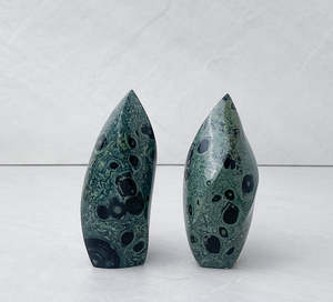 Crystals: Kambaba Jasper Flames | Nurturing