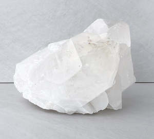 Clear Quartz Large Clusters | Focus