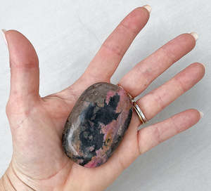 Rhodonite Palm Stone | Healing