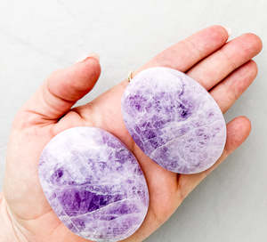 Love: Kunzite Palm Stones | Healing