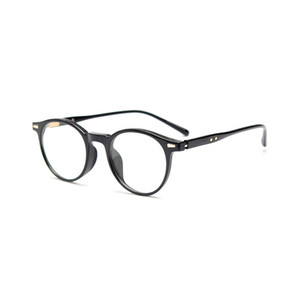 Products: 20 High Street – F24076 Optics 1