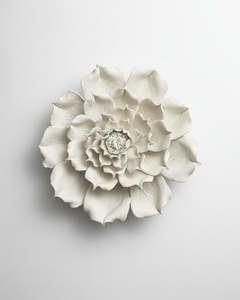 Ceramic: Dahila in White
