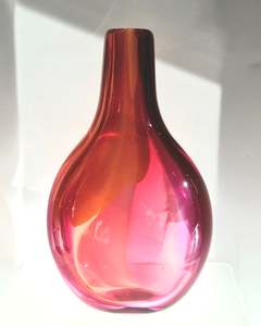 Bud Vase - Magenta