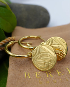 Jewelery: Mangōpare Hoops