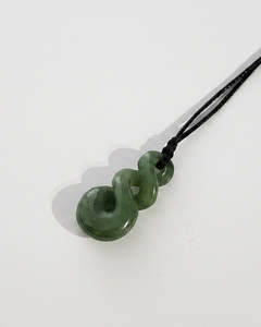 Jewelery: Pounamu Baby Double Twist