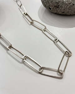 Jewelery: Flattened Rectangular Chain