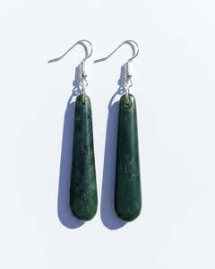 Pounamu: Pounamu Roimata Earrings