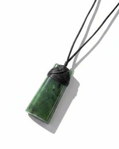 Pounamu: Pounamu Toki Pendants