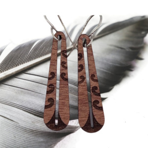 Kristals Krafts: Wooden Piwakawaka Earrings