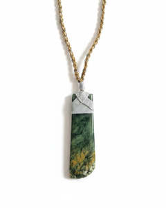Pounamu Toki - Flower
