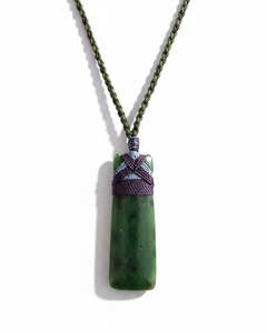 Jewelery: Pounamu Toki