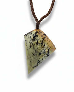 Jewelery: Inanga Pounamu Pendant