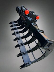 EXCAVATOR ROOT RAKES